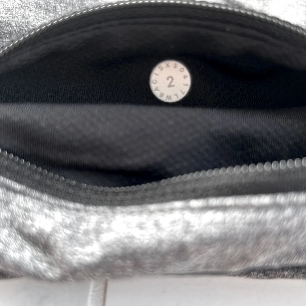 Lululemon Athletica Pace Rival Crop Heathered Black/ Gray Slate Leggings Size 2